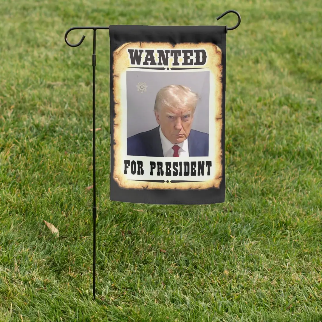 Donald-Trump-For-President-Mug-Shot-Garden-Flag